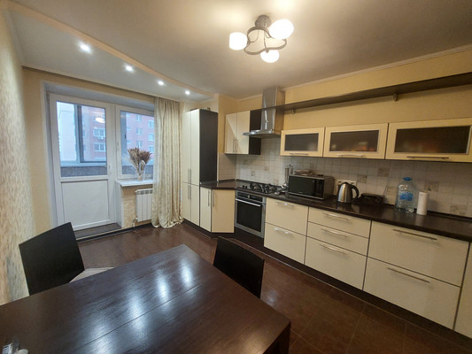 Продам однокомнатную (1-комн.) квартиру, Новоселов ул, 21А, Рязань г