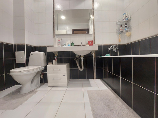 Продам однокомнатную (1-комн.) квартиру, Новоселов ул, 21А, Рязань г