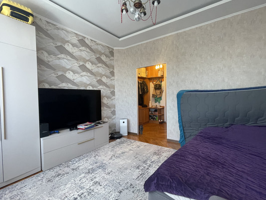 Продам однокомнатную (1-комн.) квартиру, 2-я Баррикадная ул, 26/3, Ростов-на-Дону г