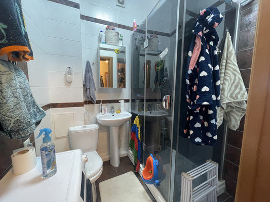 Продам однокомнатную (1-комн.) квартиру, 2-я Баррикадная ул, 26/3, Ростов-на-Дону г