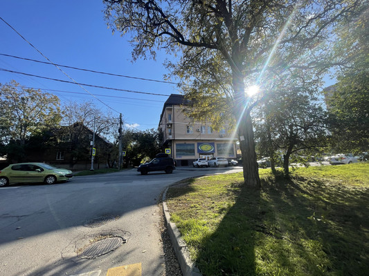 Продам однокомнатную (1-комн.) квартиру, 2-я Баррикадная ул, 26/3, Ростов-на-Дону г