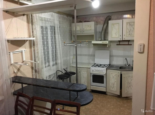 Продам трехкомнатную (3-комн.) квартиру, Коммунистический пр-кт, 21/4, Ростов-на-Дону г