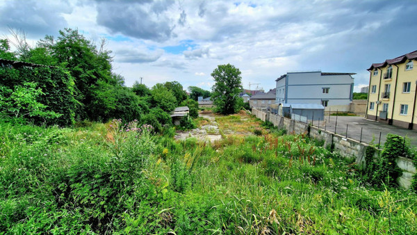 Продам участок 29 соток, ИЖС, Надречная ул, Нальчик г, 0 км от города