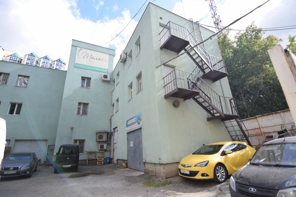 Сдам коммерческое помещение 70 м2, Луначарского ул, 81б, Екатеринбург г