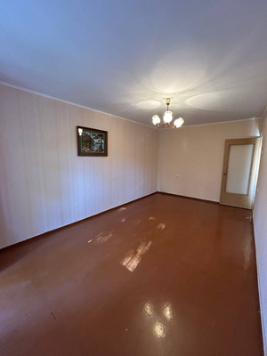 Продам трехкомнатную (3-комн.) квартиру, Воровского ул, 65, Симферополь г