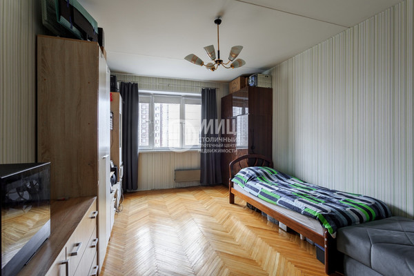 Продам двухкомнатную (2-комн.) квартиру, Академика Пилюгина ул, 14к2, Москва г