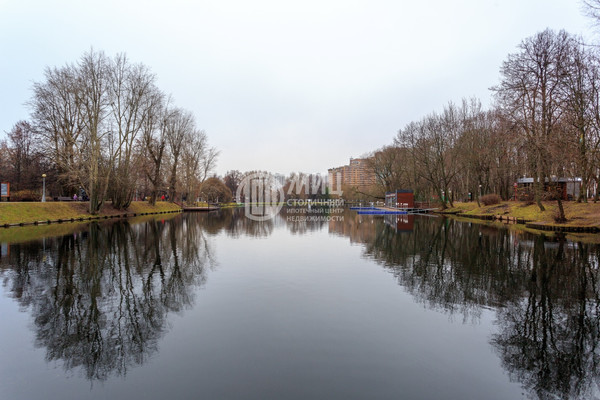 Продам двухкомнатную (2-комн.) квартиру, Академика Пилюгина ул, 14к2, Москва г