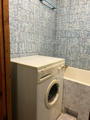 Продам двухкомнатную (2-комн.) квартиру, Жмайлова ул, 3, Ростов-на-Дону г