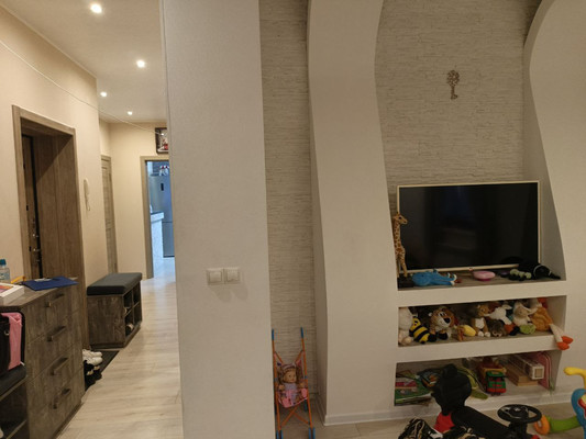 Продам трехкомнатную (3-комн.) квартиру, Туроверова пер, 1/14, Ростов-на-Дону г