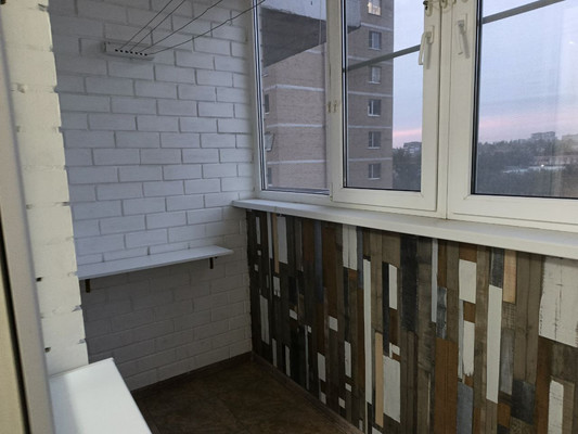 Продам трехкомнатную (3-комн.) квартиру, Магнитогорская ул, 1В, Ростов-на-Дону г