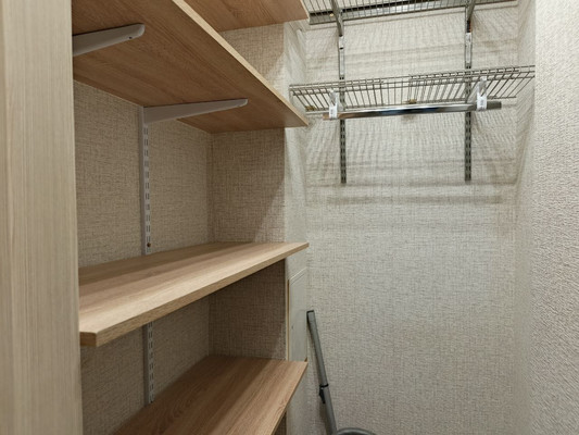 Продам трехкомнатную (3-комн.) квартиру, Магнитогорская ул, 1В, Ростов-на-Дону г