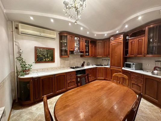 Продам трехкомнатную (3-комн.) квартиру, Береговая ул, 42, Чехов г