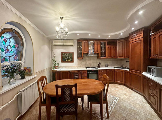 Продам трехкомнатную (3-комн.) квартиру, Береговая ул, 42, Чехов г