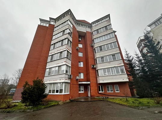 Продам трехкомнатную (3-комн.) квартиру, Береговая ул, 42, Чехов г