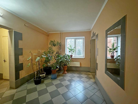 Продам трехкомнатную (3-комн.) квартиру, Береговая ул, 42, Чехов г