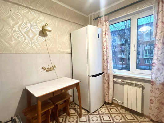 Продам двухкомнатную (2-комн.) квартиру, Тихорецкий пр-кт, 9Ак8, Санкт-Петербург г