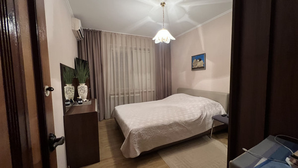 Продам двухкомнатную (2-комн.) квартиру, Кулиева пр-кт, 6, Нальчик г