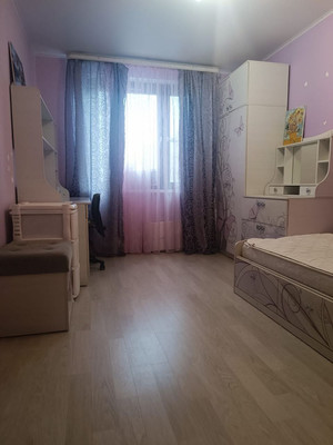 Продам трехкомнатную (3-комн.) квартиру, Долгопрудная аллея, 14к1, Москва г