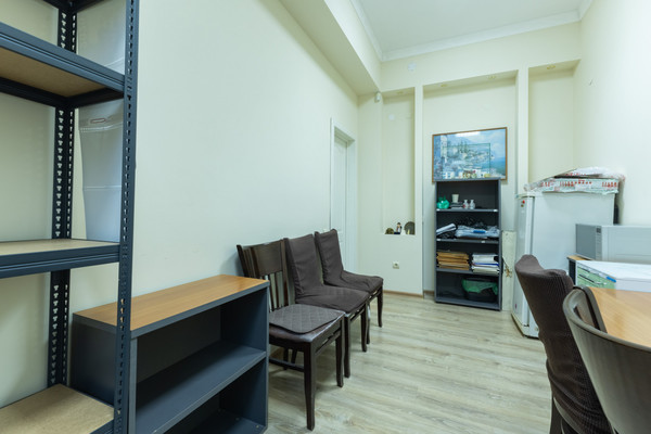 Продам коммерческое помещение 144,2 м2, Карбышева ул, 7, Казань г