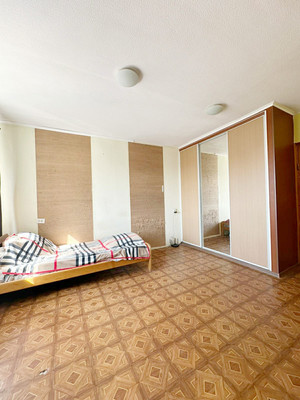 Продам двухкомнатную (2-комн.) квартиру, Еременко ул, 85, Ростов-на-Дону г