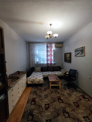 Продам двухкомнатную (2-комн.) квартиру, Жмайлова ул, 21, Ростов-на-Дону г