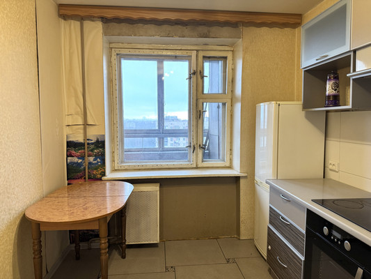 Продам однокомнатную (1-комн.) квартиру, Тореза пр-кт, 43, Санкт-Петербург г