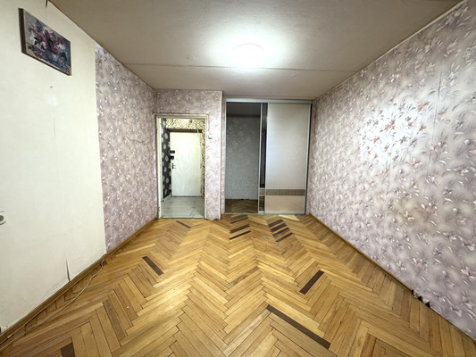 Продам однокомнатную (1-комн.) квартиру, Тореза пр-кт, 43, Санкт-Петербург г