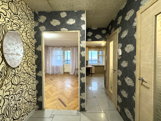 Продам однокомнатную (1-комн.) квартиру, Тореза пр-кт, 43, Санкт-Петербург г