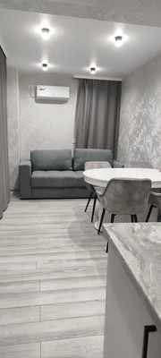 Продам двухкомнатную (2-комн.) квартиру, Мира ул, 55, Армавир г