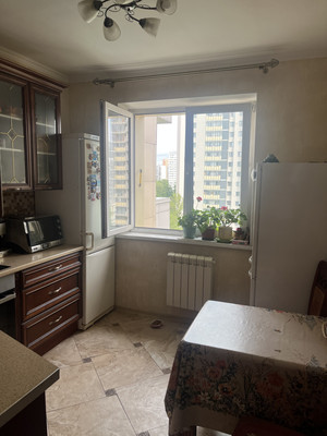 Продам двухкомнатную (2-комн.) квартиру, Лобачевского ул, 6, Москва г