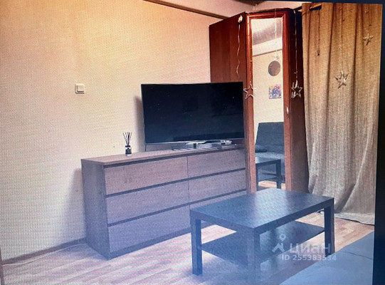 Продам однокомнатную (1-комн.) квартиру, Большевиков пр-кт, 17, Санкт-Петербург г