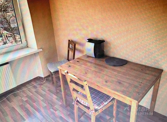 Продам однокомнатную (1-комн.) квартиру, Большевиков пр-кт, 17, Санкт-Петербург г