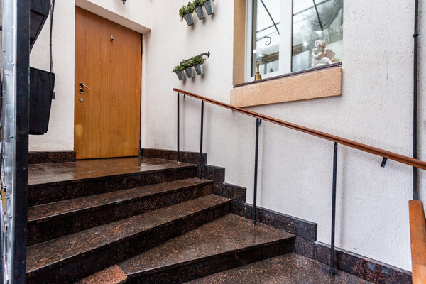 Продам дом, 4-й Советский пр-кт, 6, Отрадное г, 0 км от города