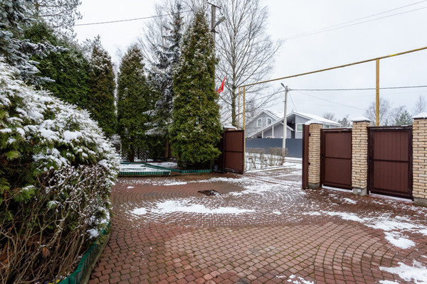 Продам дом, 4-й Советский пр-кт, 6, Отрадное г, 0 км от города