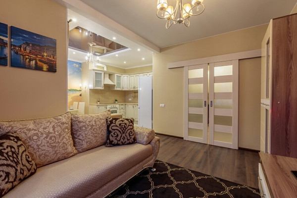 Продам двухкомнатную (2-комн.) квартиру, Ленинградская (Новый Оккервиль мкр) ул, 9/8, Кудрово г