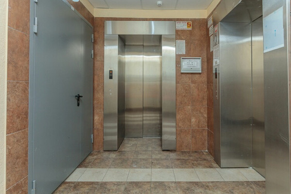 Продам двухкомнатную (2-комн.) квартиру, Ленинградская (Новый Оккервиль мкр) ул, 9/8, Кудрово г