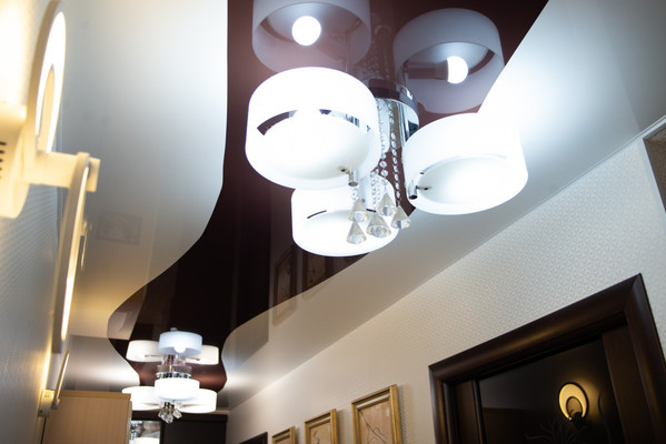 Продам трехкомнатную (3-комн.) квартиру, Связи проезд, 16, Мурманск г