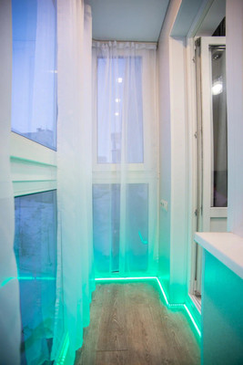 Продам трехкомнатную (3-комн.) квартиру, Связи проезд, 16, Мурманск г