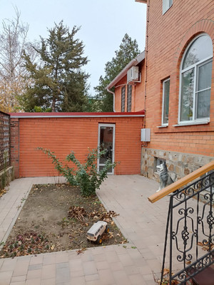 Продам дом, Сиреневый б-р, 3, Волгодонск г, 0 км от города