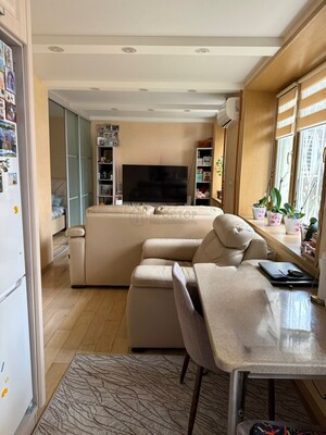 Продам двухкомнатную (2-комн.) квартиру, Шевлякова ул, 19, Люберцы г