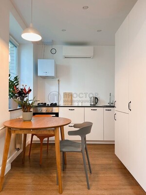 Продам двухкомнатную (2-комн.) квартиру, Мукомольный проезд, 7к2, Москва г