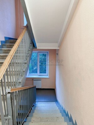 Продам двухкомнатную (2-комн.) квартиру, Мукомольный проезд, 7к2, Москва г