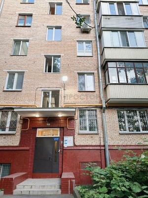Продам двухкомнатную (2-комн.) квартиру, Мукомольный проезд, 7к2, Москва г