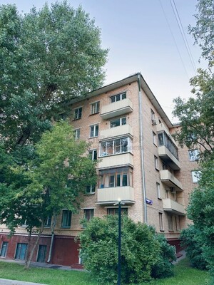 Продам двухкомнатную (2-комн.) квартиру, Мукомольный проезд, 7к2, Москва г