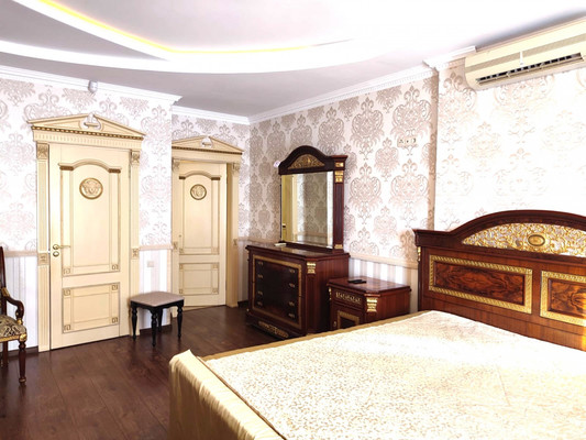 Продам многокомнатную квартиру, Виноградная ул, 53/15, Беранда с