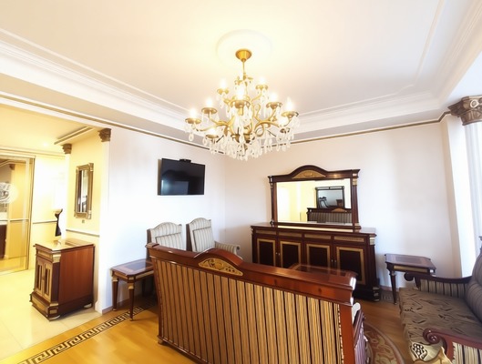 Продам многокомнатную квартиру, Виноградная ул, 53/15, Беранда с