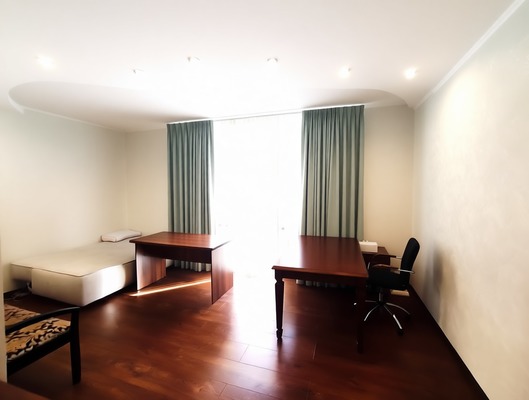 Продам многокомнатную квартиру, Виноградная ул, 53/15, Беранда с