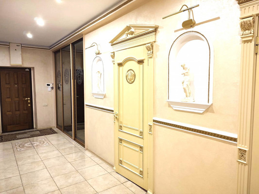 Продам многокомнатную квартиру, Виноградная ул, 53/15, Беранда с