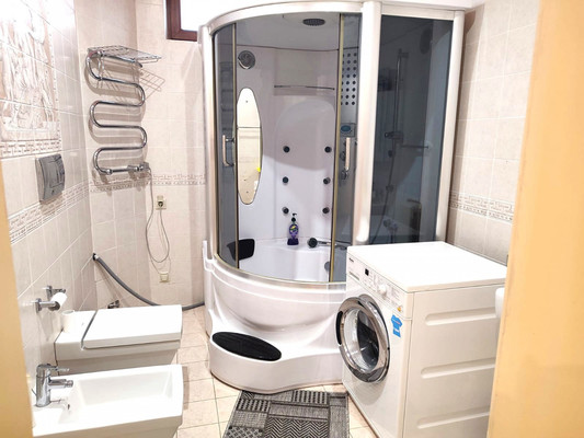 Продам многокомнатную квартиру, Виноградная ул, 53/15, Беранда с