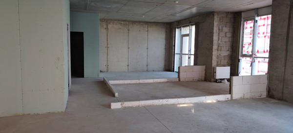 Продам трехкомнатную (3-комн.) квартиру, Пархоменко ул, 53к1, Новороссийск г